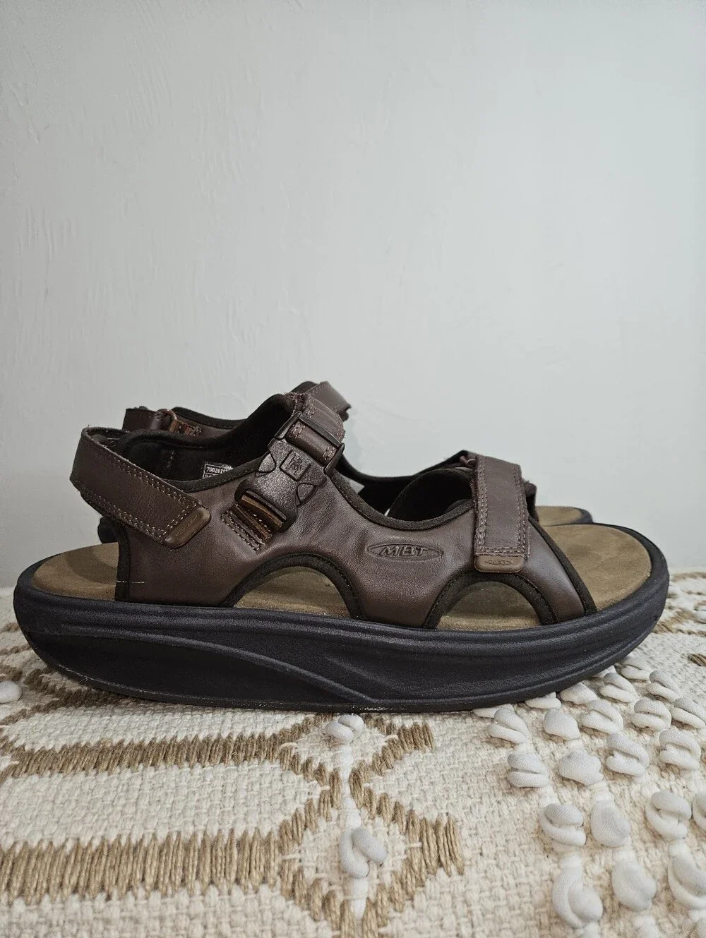 MBT Sandals Men 12 - 12.5 Kisumu 3S Brown Adjustable Sport Shoe Outdoor Leather